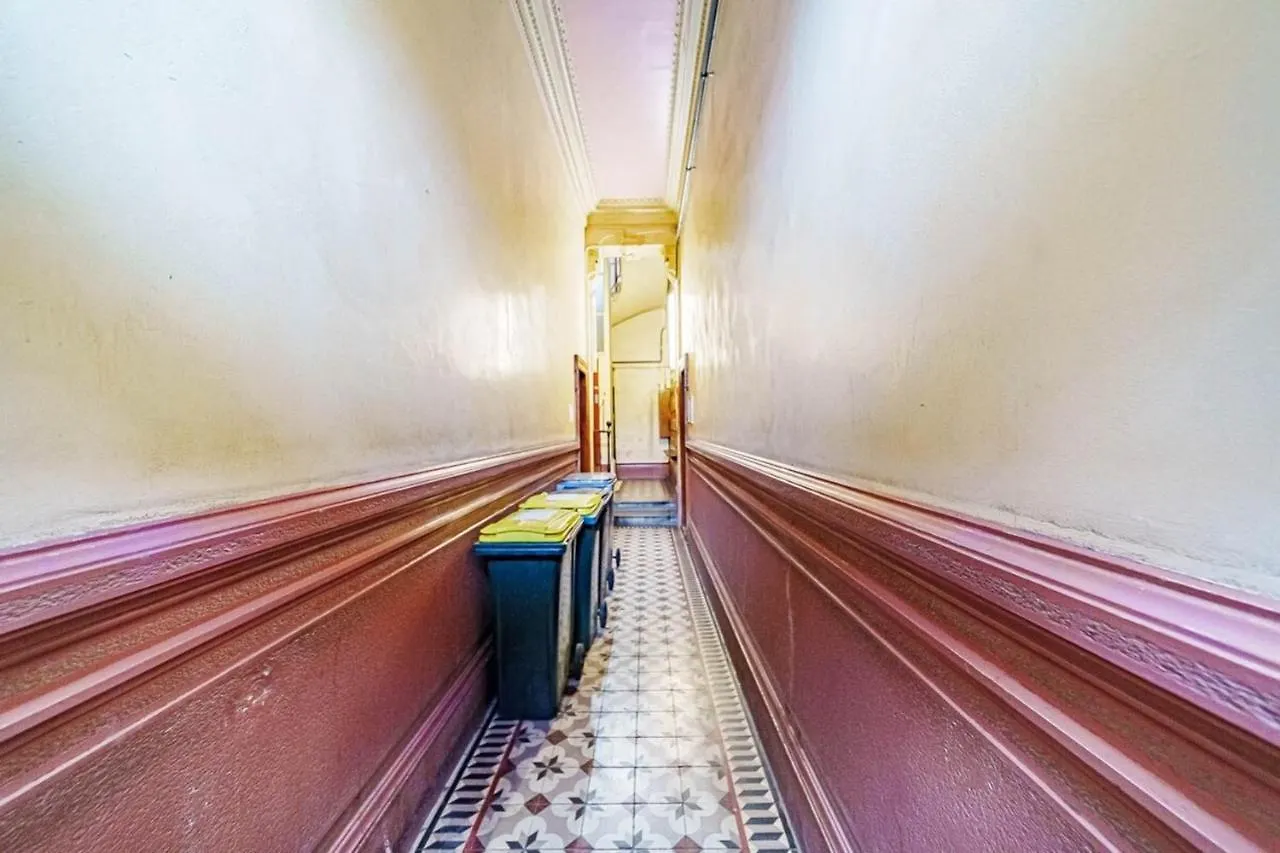 Le Tolstoi - Charming 4 People - Villeurbanne France